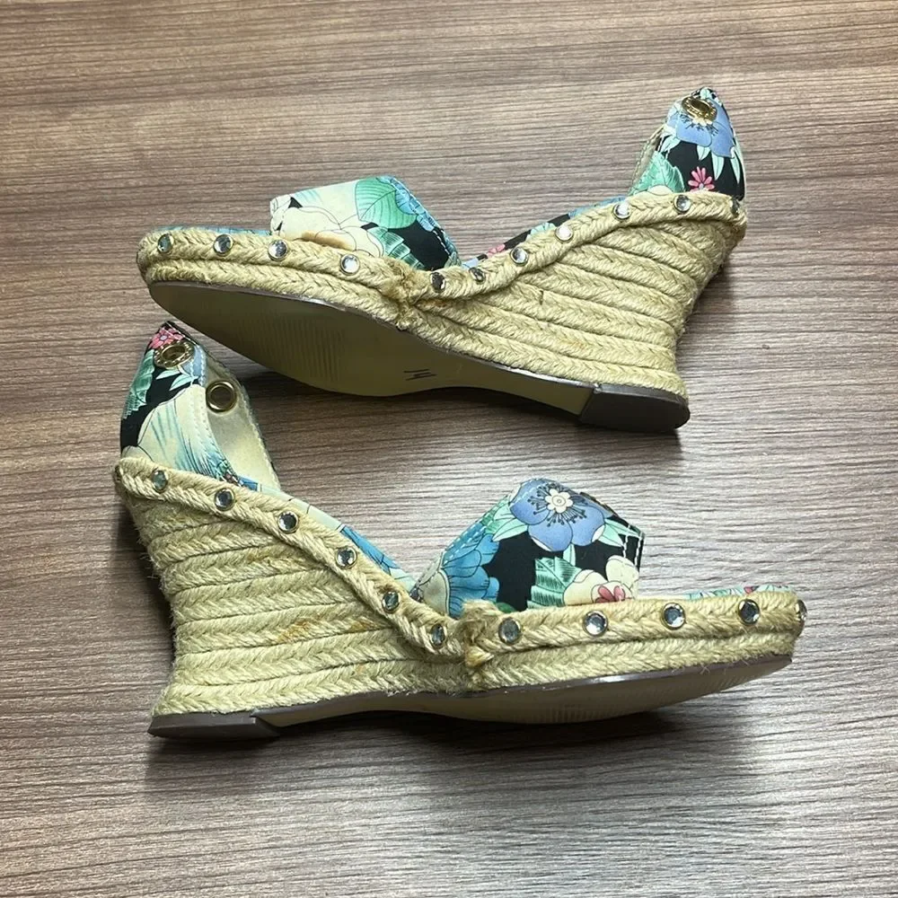 Nina floral wedges